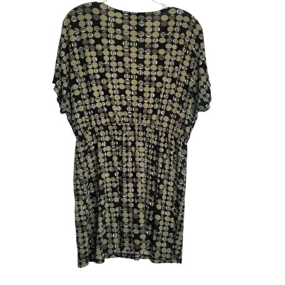 Fylo by Nylon Women's Plus Size Empire Waist Short Sleeve Short Dress/Long Top - Picture 2 of 6